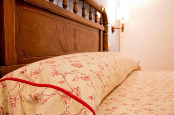 Hostal El Pozo Chulilla Eksteriør billede