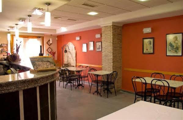Hostal El Pozo Chulilla Eksteriør billede